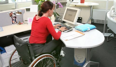 В Госдуму внесли законопроект о содействии в трудоустройстве инвалидов