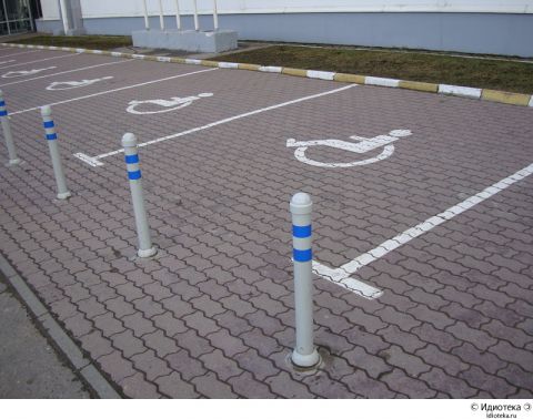 В Вологде партпроект проверил доступность парковочных мест для инвалидов