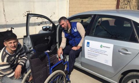 В Чечне волонтеры организовали выездную мастерскую по ремонту инвалидных колясок