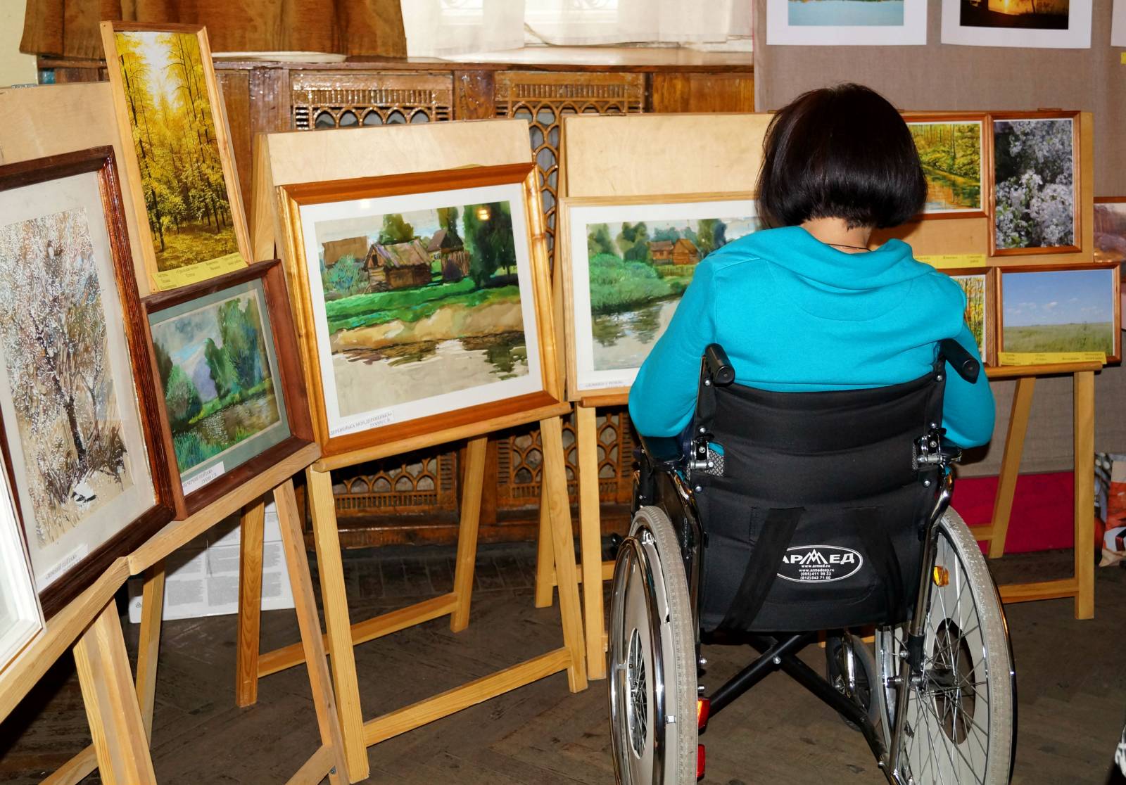 Работа инвалидам детства. Творчество детей инвалидов. Художники с ограниченными возможностями. Творческие дети инвалиды. Рисование с детьми инвалидами.